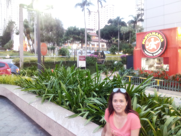 orchard-malls-12