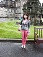 holyrood palace and park 8